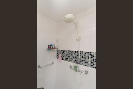 Apartamento à venda com 124m², 3 quartos e 3 vagas Apartamento à venda com 124m², 3 quartos e 3 vagasBanheiro da Suíte