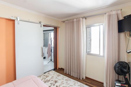 Apartamento à venda com 124m², 3 quartos e 3 vagas Apartamento à venda com 124m², 3 quartos e 3 vagasSuíte