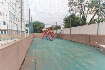 Apartamento à venda com 124m², 3 quartos e 3 vagas Apartamento à venda com 124m², 3 quartos e 3 vagasÁrea Comum - Playground