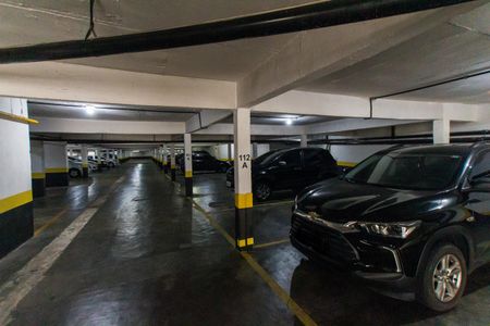 Apartamento à venda com 124m², 3 quartos e 3 vagas Apartamento à venda com 124m², 3 quartos e 3 vagasGaragem