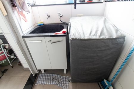 Apartamento à venda com 124m², 3 quartos e 3 vagas Apartamento à venda com 124m², 3 quartos e 3 vagasÁrea de Serviço