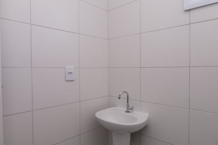 Apartamento para alugar com 35m², 2 quartos e sem vagaBanheiro