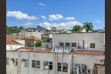 Apartamento à venda com 35m², 1 quarto e sem vaga Apartamento à venda com 35m², 1 quarto e sem vagaVaranda - Sala