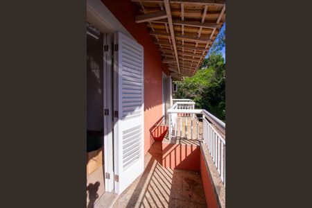 Casa de condomínio para alugar com 600m², 5 quartos e 3 vagas Casa de condomínio para alugar com 600m², 5 quartos e 3 vagasVaranda do Quarto 1