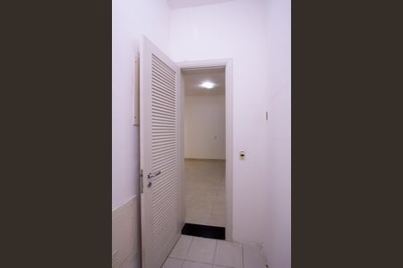 Casa de condomínio para alugar com 600m², 5 quartos e 3 vagas Casa de condomínio para alugar com 600m², 5 quartos e 3 vagasQuarto de Serviço