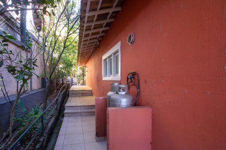 Casa de condomínio para alugar com 600m², 5 quartos e 3 vagas Casa de condomínio para alugar com 600m², 5 quartos e 3 vagasQuintal