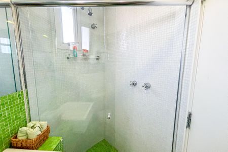 Apartamento à venda com 118m², 1 quarto e 2 vagas Apartamento à venda com 118m², 1 quarto e 2 vagasBanheiro