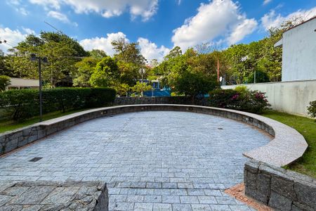 Apartamento à venda com 118m², 1 quarto e 2 vagas Apartamento à venda com 118m², 1 quarto e 2 vagasÁrea comum