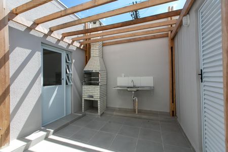 Apartamento para alugar com 35m², 2 quartos e sem vagaÁrea comum - Churrasqueira