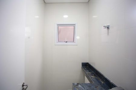 Casa à venda com 183m², 3 quartos e 4 vagasLavabo