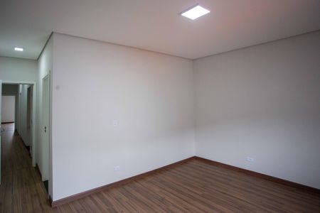 Casa à venda com 183m², 3 quartos e 4 vagasQuarto Suite 1