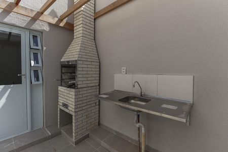 Apartamento à venda com 35m², 2 quartos e sem vaga Apartamento à venda com 35m², 2 quartos e sem vagaÁrea Comum - Churrasqueira