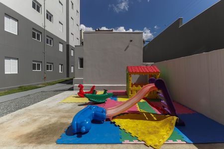 Apartamento à venda com 35m², 2 quartos e sem vaga Apartamento à venda com 35m², 2 quartos e sem vagaÁrea Comum - Playground