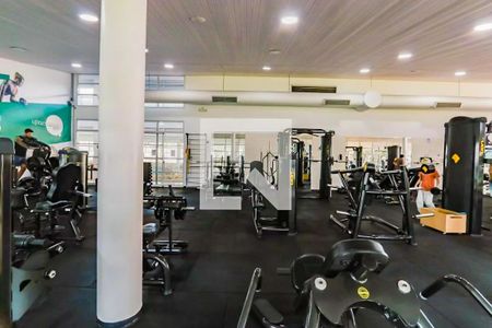 Apartamento à venda com 134m², 3 quartos e 2 vagas Apartamento à venda com 134m², 3 quartos e 2 vagasÁrea comum - Academia