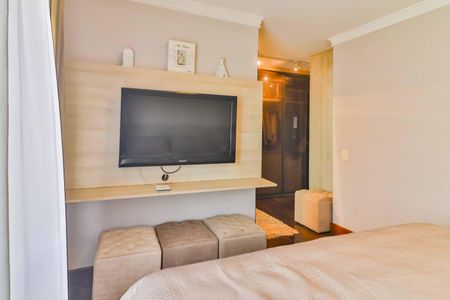 Apartamento à venda com 134m², 3 quartos e 2 vagas Apartamento à venda com 134m², 3 quartos e 2 vagasQuarto 3 Suite 2