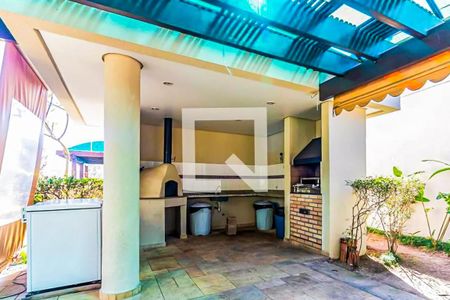 Apartamento à venda com 134m², 3 quartos e 2 vagas Apartamento à venda com 134m², 3 quartos e 2 vagasÁrea comum - Churrasqueira