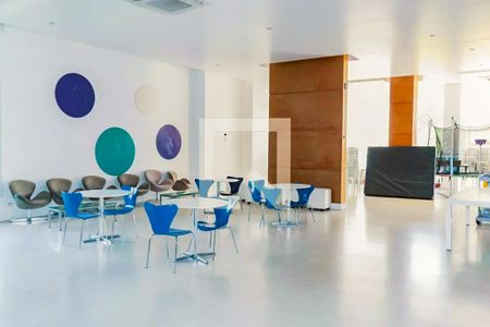Apartamento à venda com 134m², 3 quartos e 2 vagas Apartamento à venda com 134m², 3 quartos e 2 vagasÁrea comum - Salão de festasÁrea comum - Salão de festas
