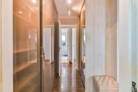 Apartamento à venda com 134m², 3 quartos e 2 vagas Apartamento à venda com 134m², 3 quartos e 2 vagasQuarto 3 Suite 2