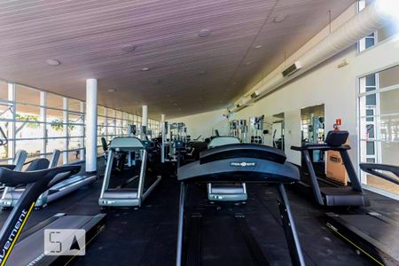 Apartamento à venda com 134m², 3 quartos e 2 vagas Apartamento à venda com 134m², 3 quartos e 2 vagasÁrea comum - Academia