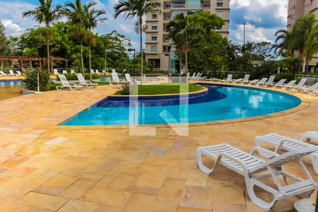 Apartamento à venda com 134m², 3 quartos e 2 vagas Apartamento à venda com 134m², 3 quartos e 2 vagasÁrea comum - Piscina