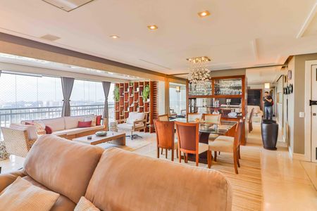 Apartamento à venda com 134m², 3 quartos e 2 vagas Apartamento à venda com 134m², 3 quartos e 2 vagasSala