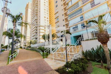 Apartamento à venda com 134m², 3 quartos e 2 vagas Apartamento à venda com 134m², 3 quartos e 2 vagasCondomínio