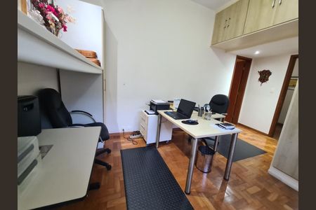 Apartamento à venda com 126m², 3 quartos e 1 vaga