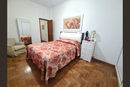 Apartamento à venda com 126m², 3 quartos e 1 vaga