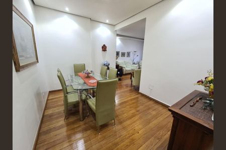 Apartamento à venda com 126m², 3 quartos e 1 vaga