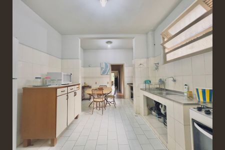 Apartamento à venda com 240m², 3 quartos e sem vaga