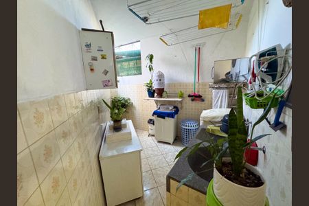 Casa à venda com 138m², 3 quartos e 1 vaga Casa à venda com 138m², 3 quartos e 1 vagaÁrea de Serviço