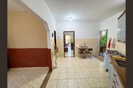 Casa à venda com 138m², 3 quartos e 1 vaga Casa à venda com 138m², 3 quartos e 1 vagaCozinha