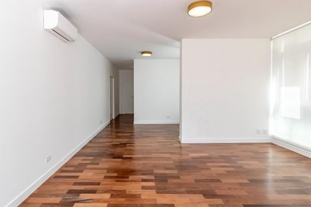 Apartamento à venda com 267m², 3 quartos e 2 vagas