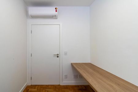 Apartamento à venda com 267m², 3 quartos e 2 vagas