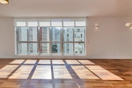 Apartamento à venda com 267m², 3 quartos e 2 vagas