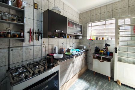 Casa à venda com 320m², 3 quartos e 2 vagasCozinha