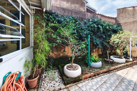 Casa à venda com 320m², 3 quartos e 2 vagasQuintal