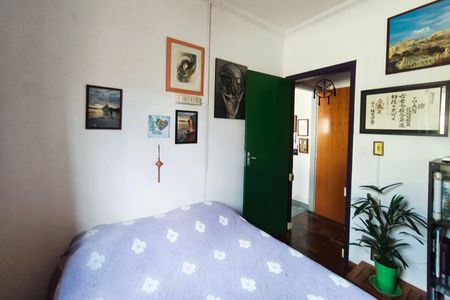 Casa à venda com 320m², 3 quartos e 2 vagasQuarto 2