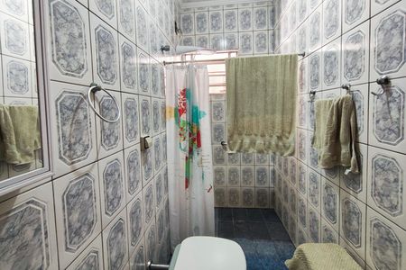 Casa à venda com 320m², 3 quartos e 2 vagasBanheiro Social