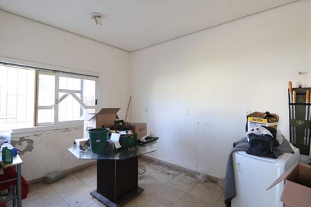 Casa à venda com 400m², 3 quartos e 2 vagasLavanderia