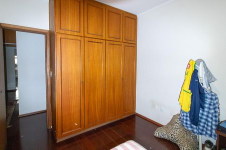 Apartamento à venda com 147m², 3 quartos e 2 vagasQuarto 2
