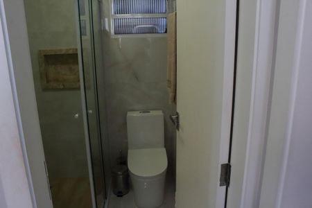 Casa de condomínio à venda com 43m², 2 quartos e 1 vagaBanheiro