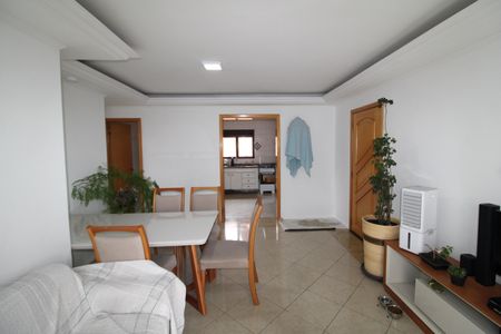 Apartamento à venda com 90m², 3 quartos e 3 vagasSala