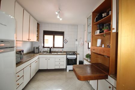 Apartamento à venda com 90m², 3 quartos e 3 vagasCozinha