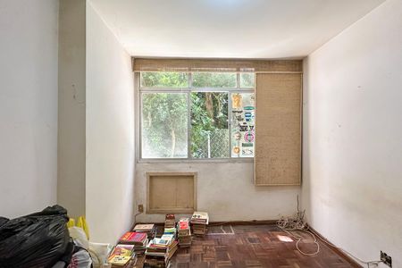 Apartamento à venda com 100m², 3 quartos e 2 vagas Apartamento à venda com 100m², 3 quartos e 2 vagasQuarto 02