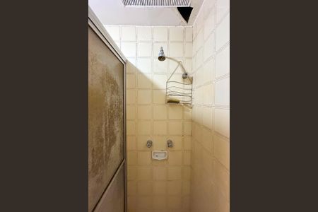 Apartamento à venda com 100m², 3 quartos e 2 vagas Apartamento à venda com 100m², 3 quartos e 2 vagasBanheiro Social