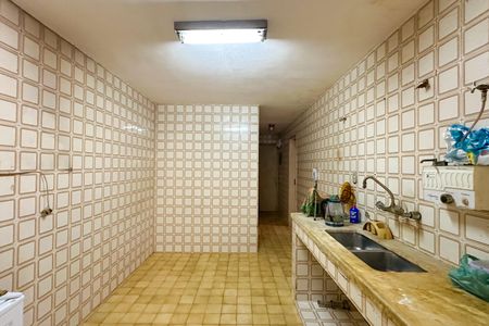 Apartamento à venda com 100m², 3 quartos e 2 vagas Apartamento à venda com 100m², 3 quartos e 2 vagasCozinha