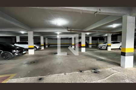 Apartamento à venda com 62m², 2 quartos e 2 vagas Apartamento à venda com 62m², 2 quartos e 2 vagasGaragem