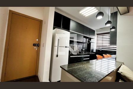 Apartamento à venda com 62m², 2 quartos e 2 vagas Apartamento à venda com 62m², 2 quartos e 2 vagasCozinha