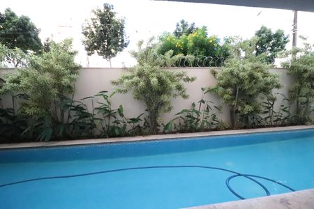 Apartamento para alugar com 38m², 1 quarto e 1 vagaÁrea comum - Piscina